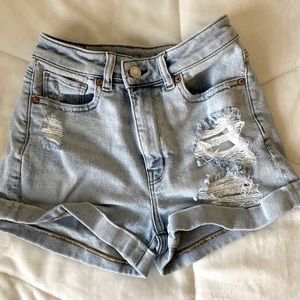 American eagle boyfriend shorts